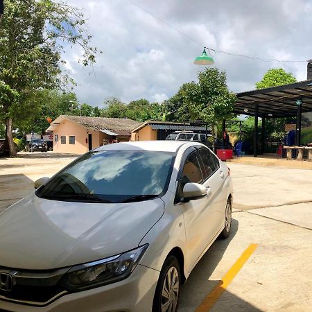 Chillchillsangkhlaburi โรงแรมชิลชิลสังขละบุรี Exteriör bild